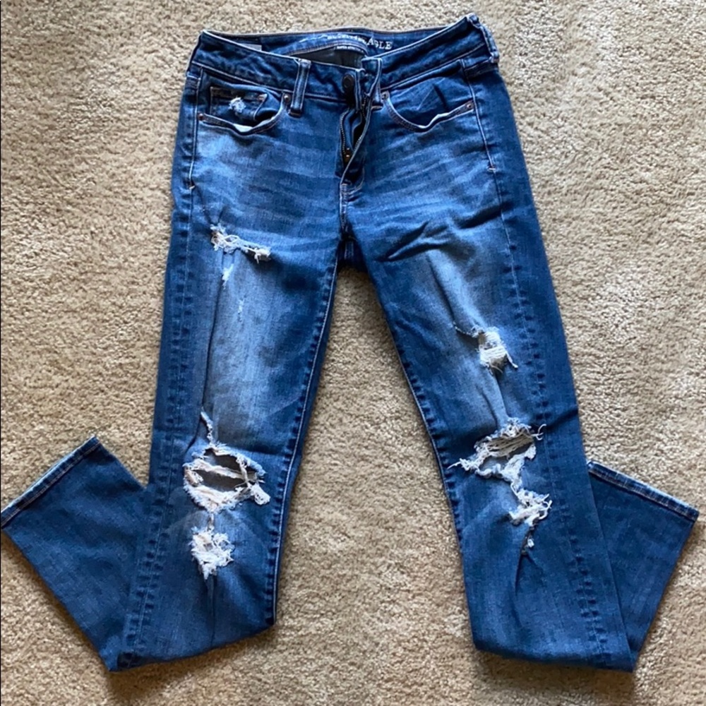 American Eagle ripped skinny jeans